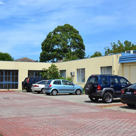 Chadstone Executive Motel Окли Экстерьер фото